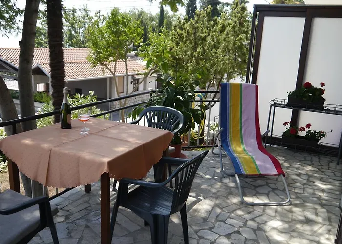 Romana * אופטיה